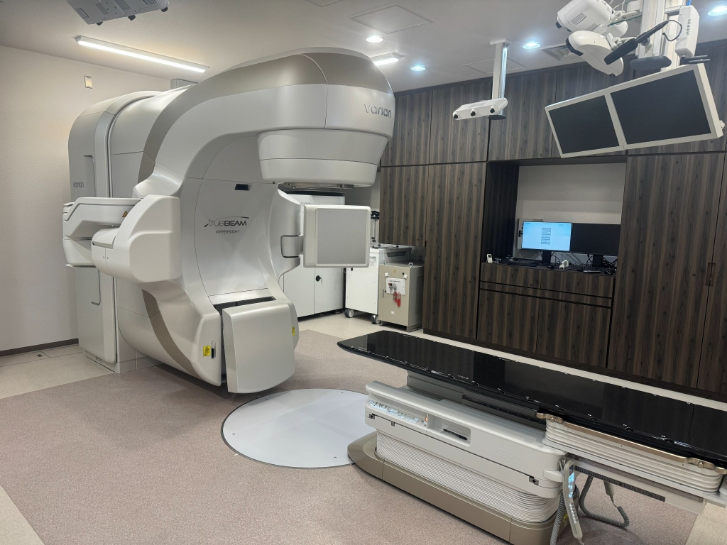 放射線治療装置がリニューアルされました 放射線治療装置がリニューアルされました